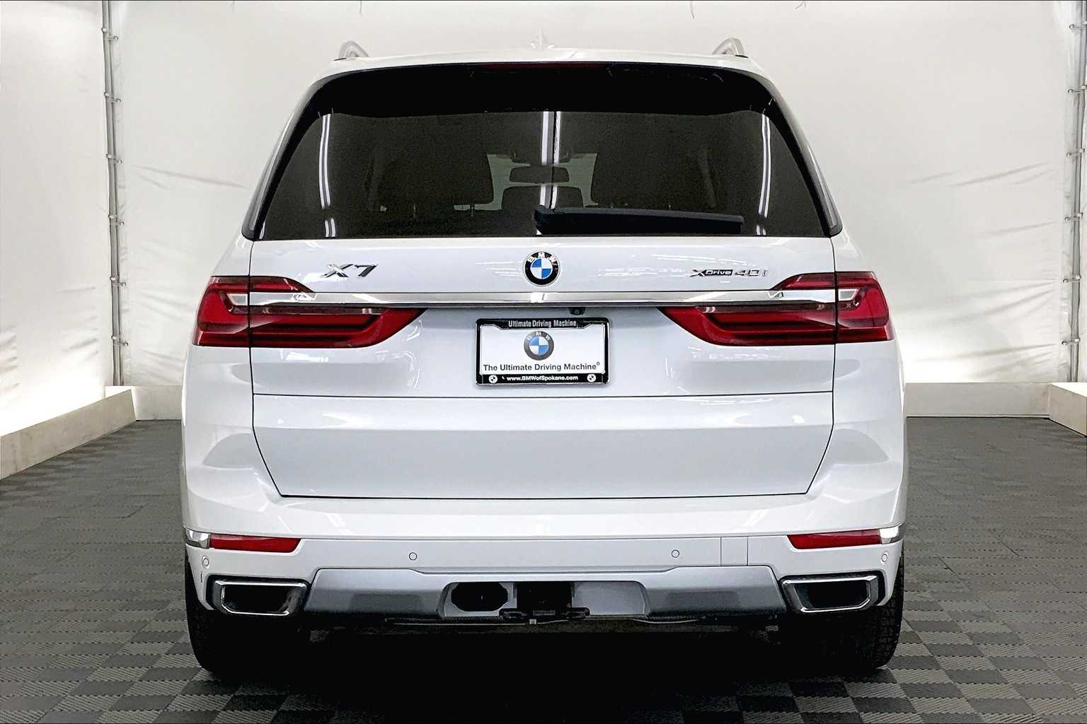 Thumbnail: 2021 BMW X7 - 5