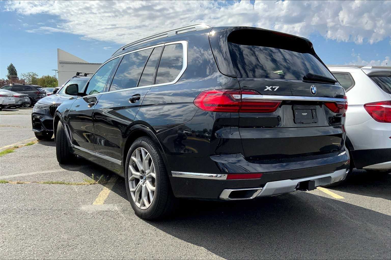Thumbnail: 2022 BMW X7 - 4