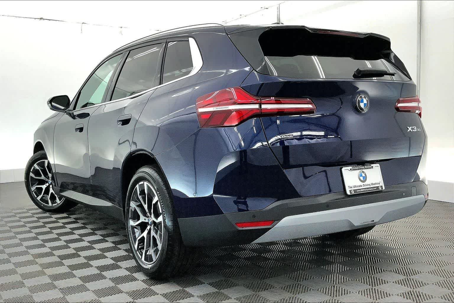 Thumbnail: 2026 BMW X3 - 4