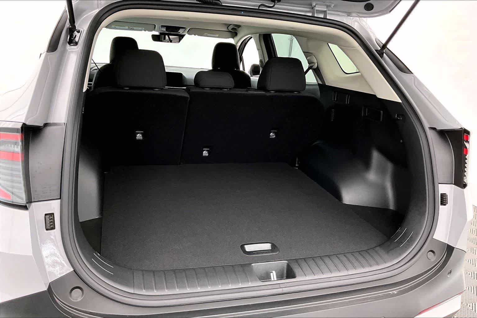 Thumbnail: 2026 Kia Sportage - 18