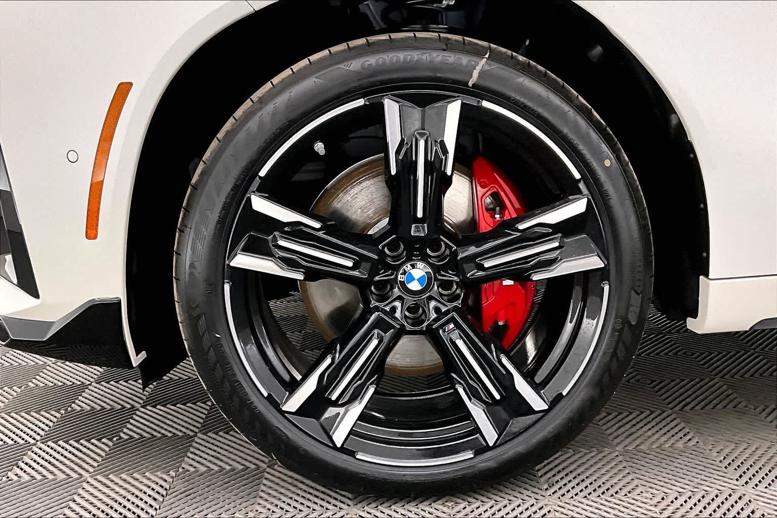 Thumbnail: 2026 BMW X3 - 8