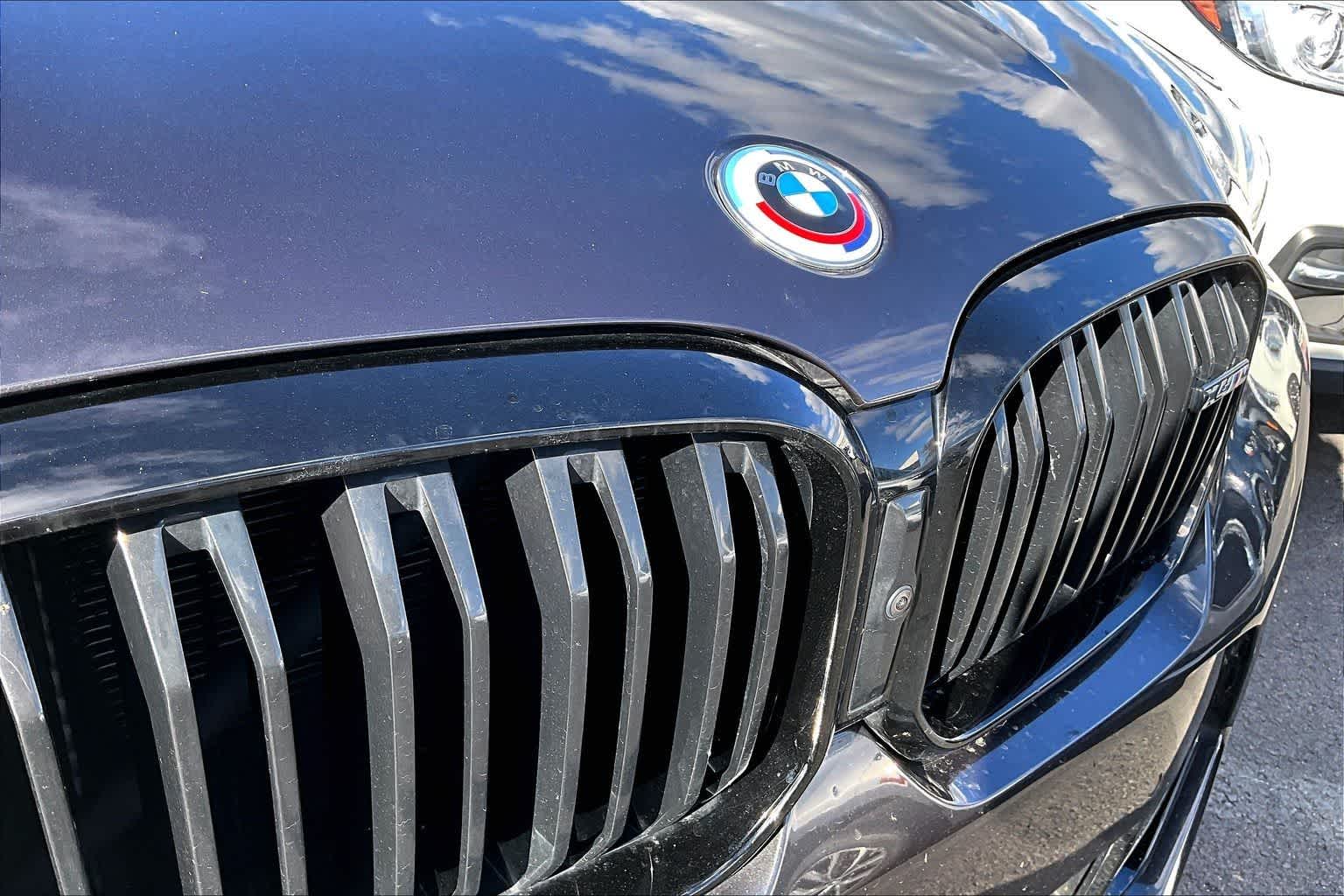 Thumbnail: 2023 BMW X4 - 17