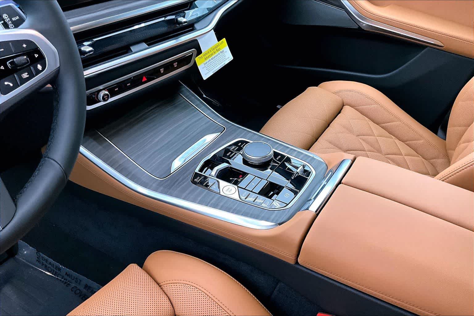 Thumbnail: 2026 BMW X5 - 17