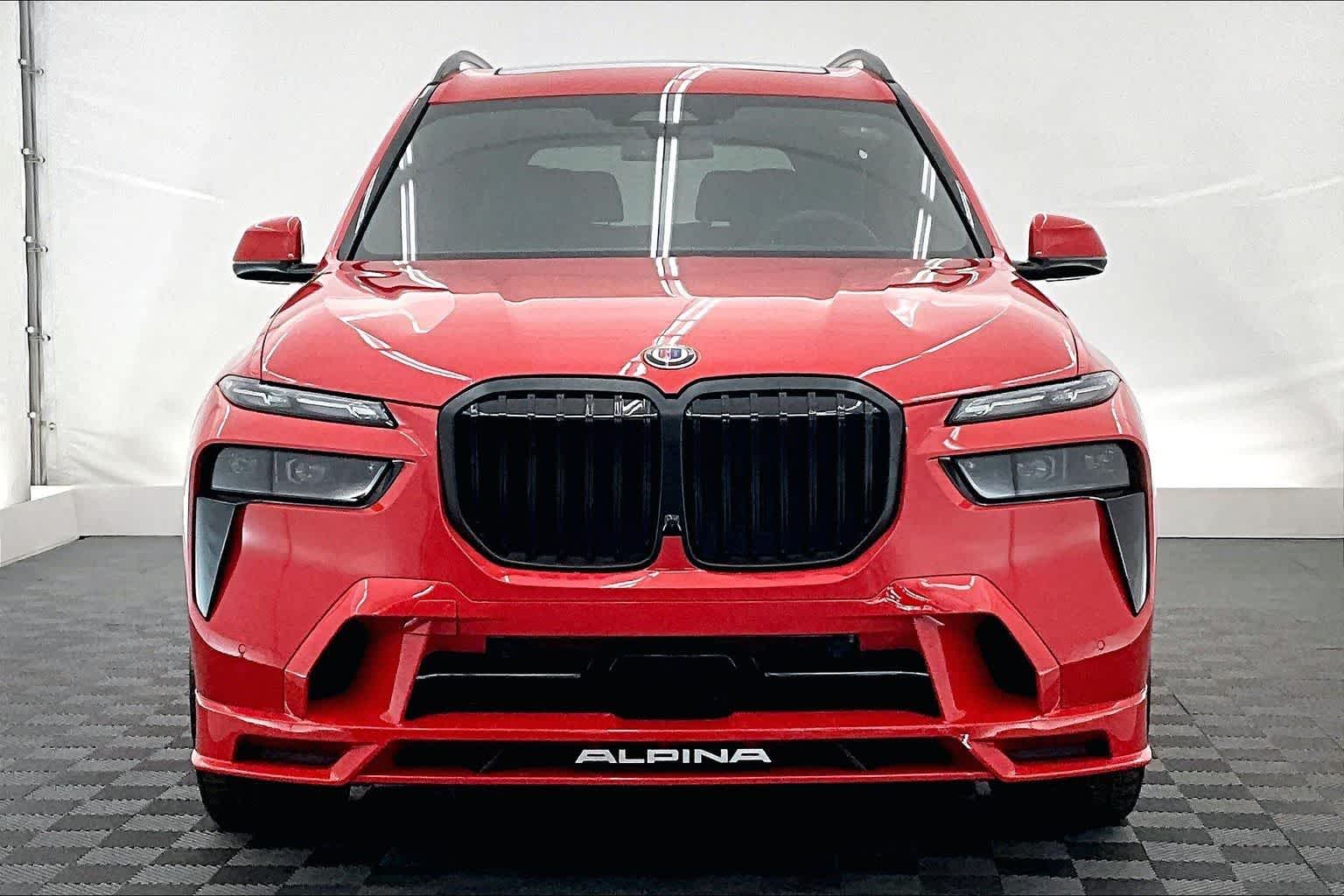 Thumbnail: 2026 BMW X7 - 6