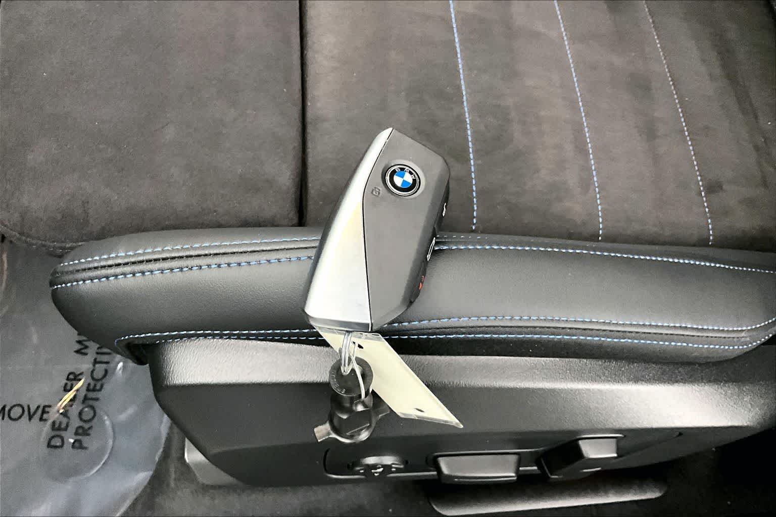 Thumbnail: 2026 BMW X1 - 20