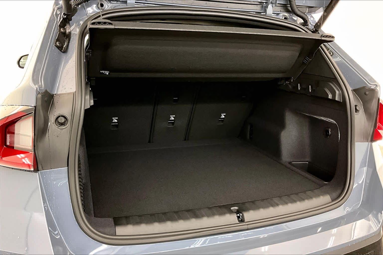 Thumbnail: 2026 BMW X1 - 19