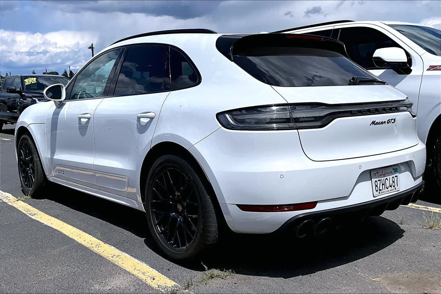 Thumbnail: 2021 Porsche Macan - 4