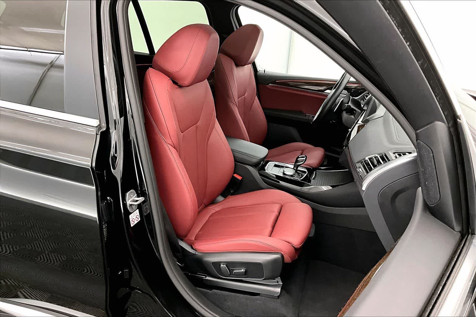 Thumbnail: 2024 BMW X3 - 13