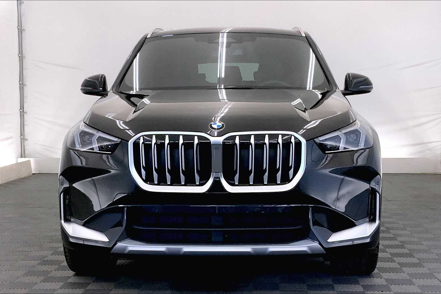 Thumbnail: 2025 BMW X1 - 6