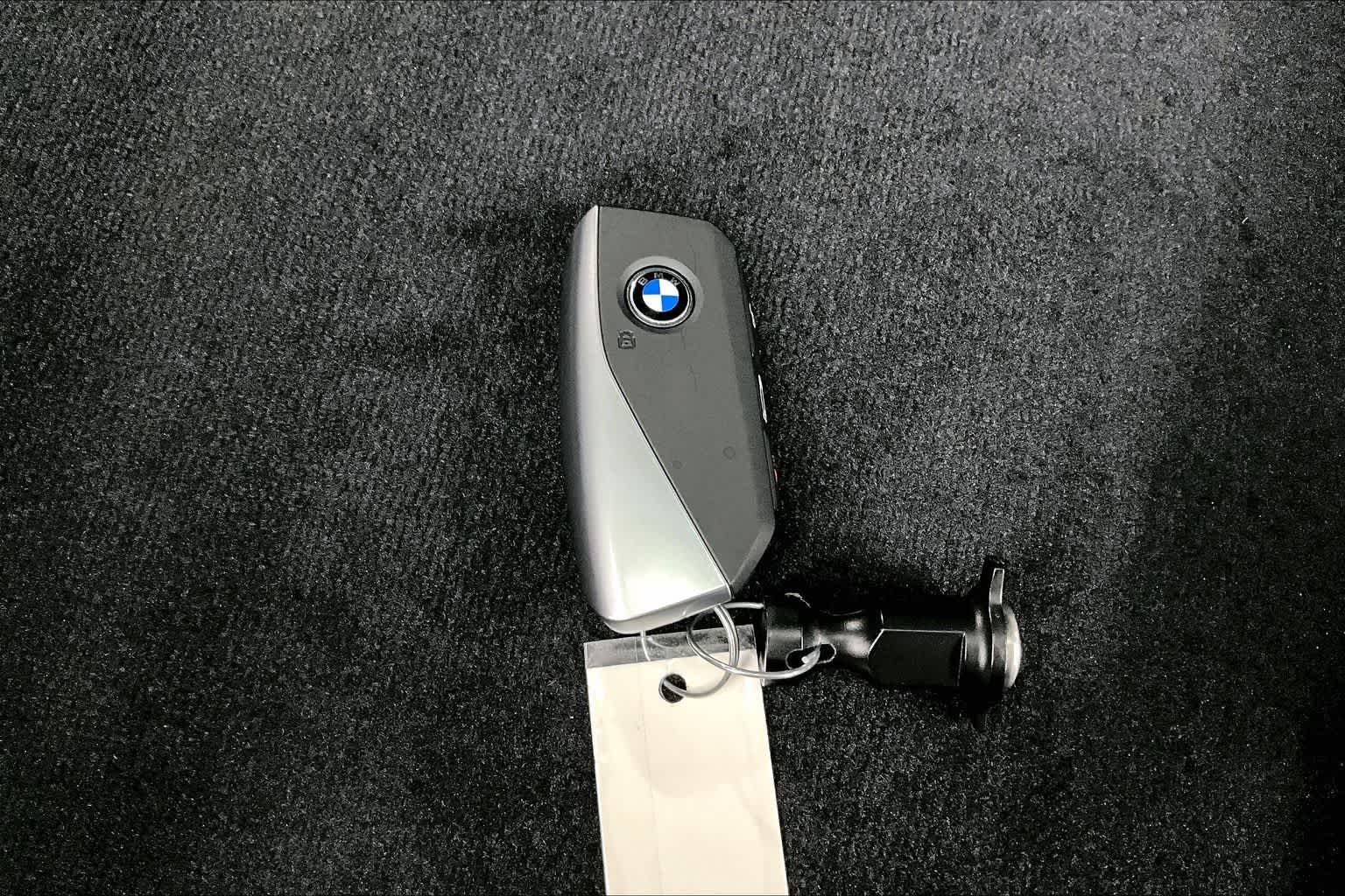 Thumbnail: 2026 BMW X5 - 20
