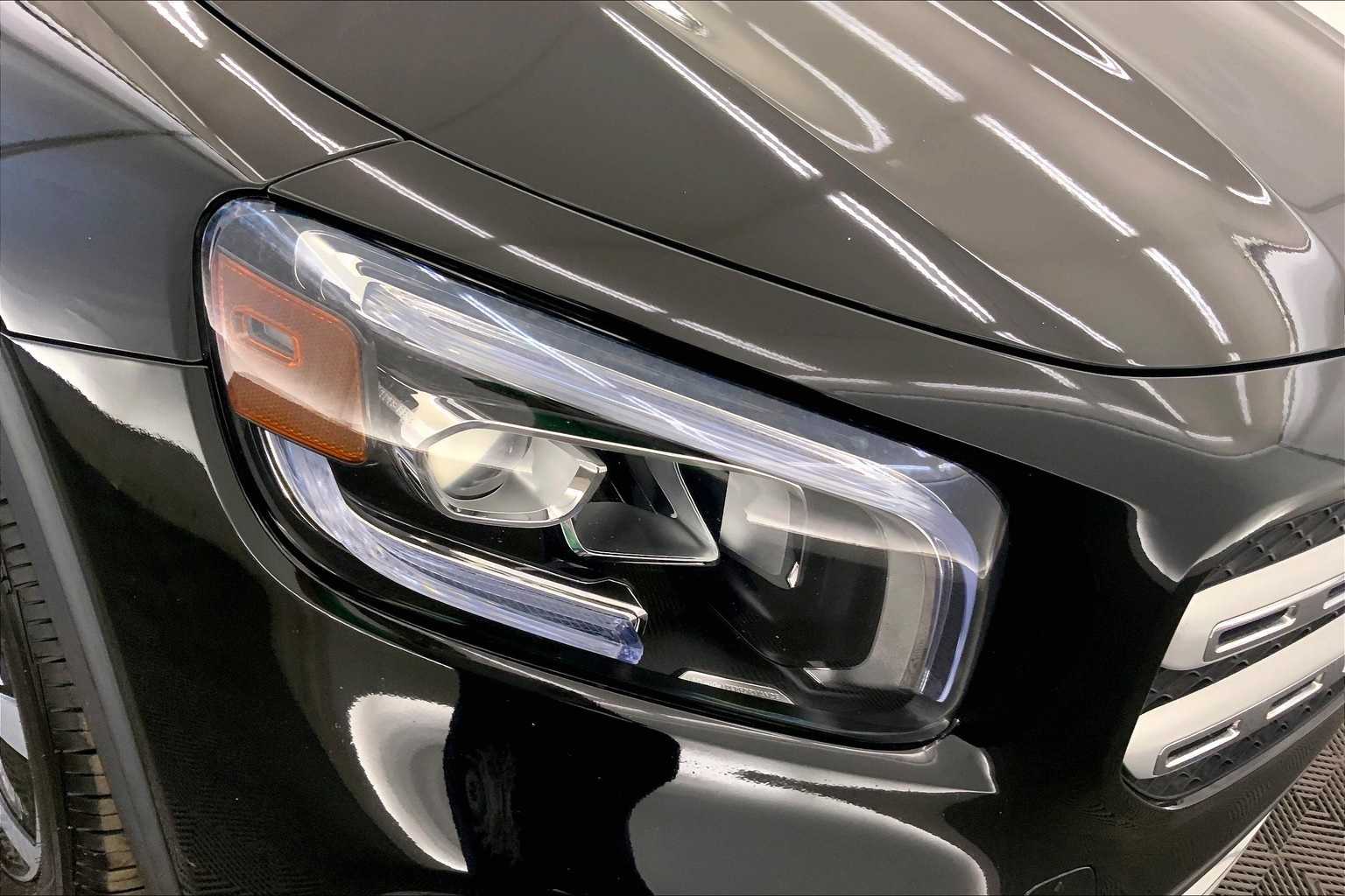 Thumbnail: 2022 Mercedes-Benz GLB - 31