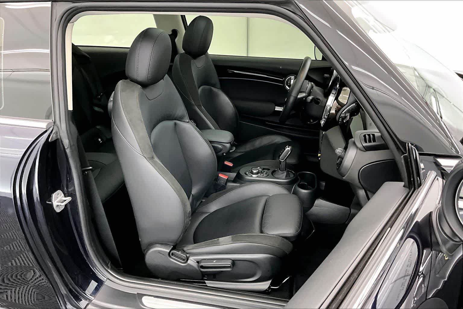 Thumbnail: 2024 MINI Cooper Hardtop - 12