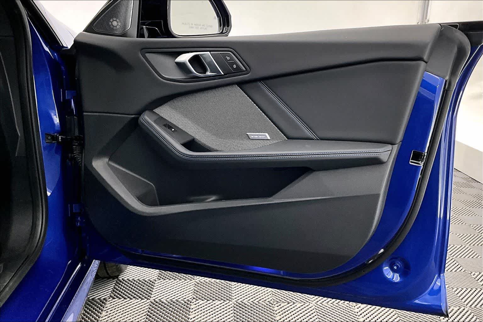 Thumbnail: 2025 BMW 2 Series - 28