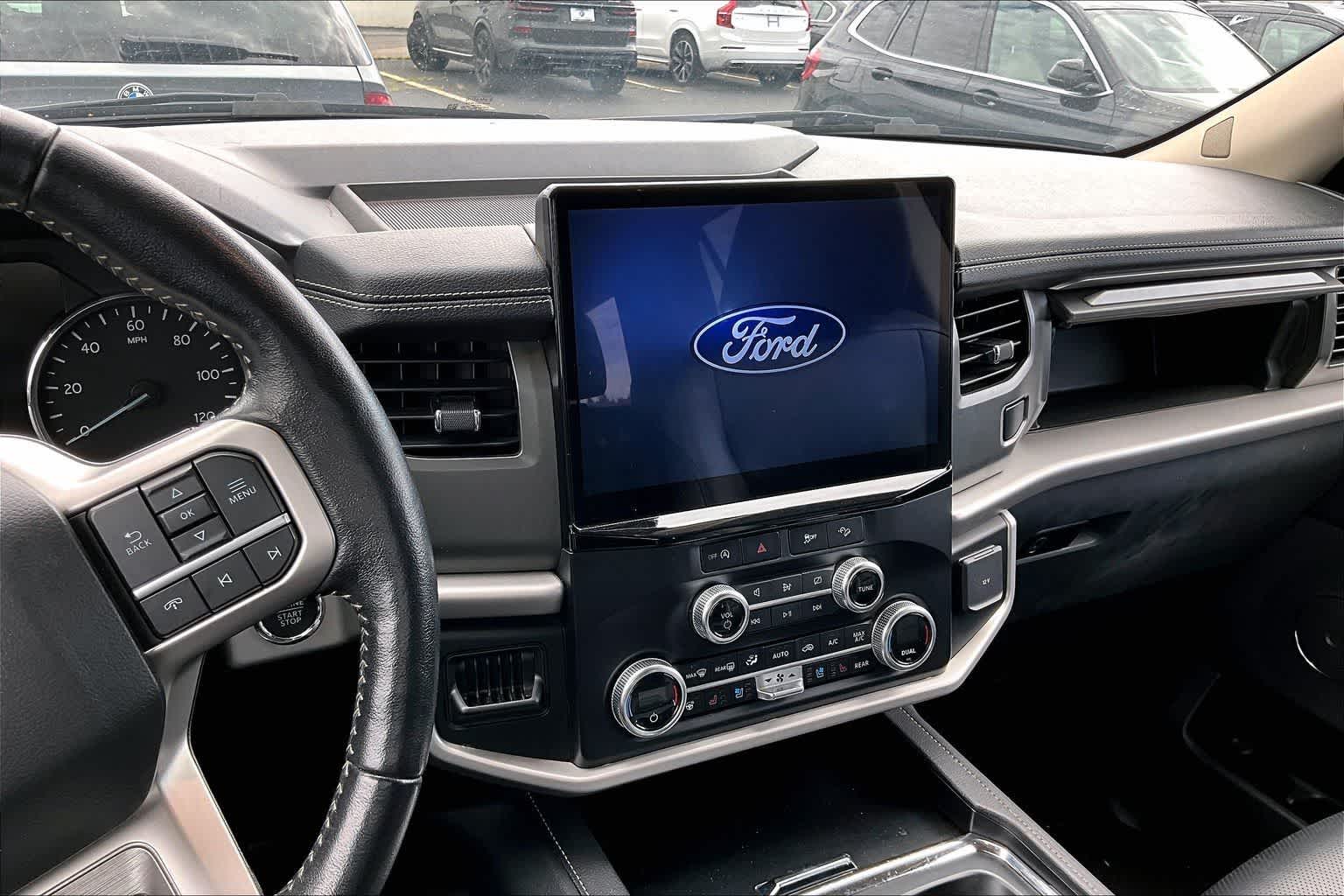 Thumbnail: 2024 Ford Expedition - 16