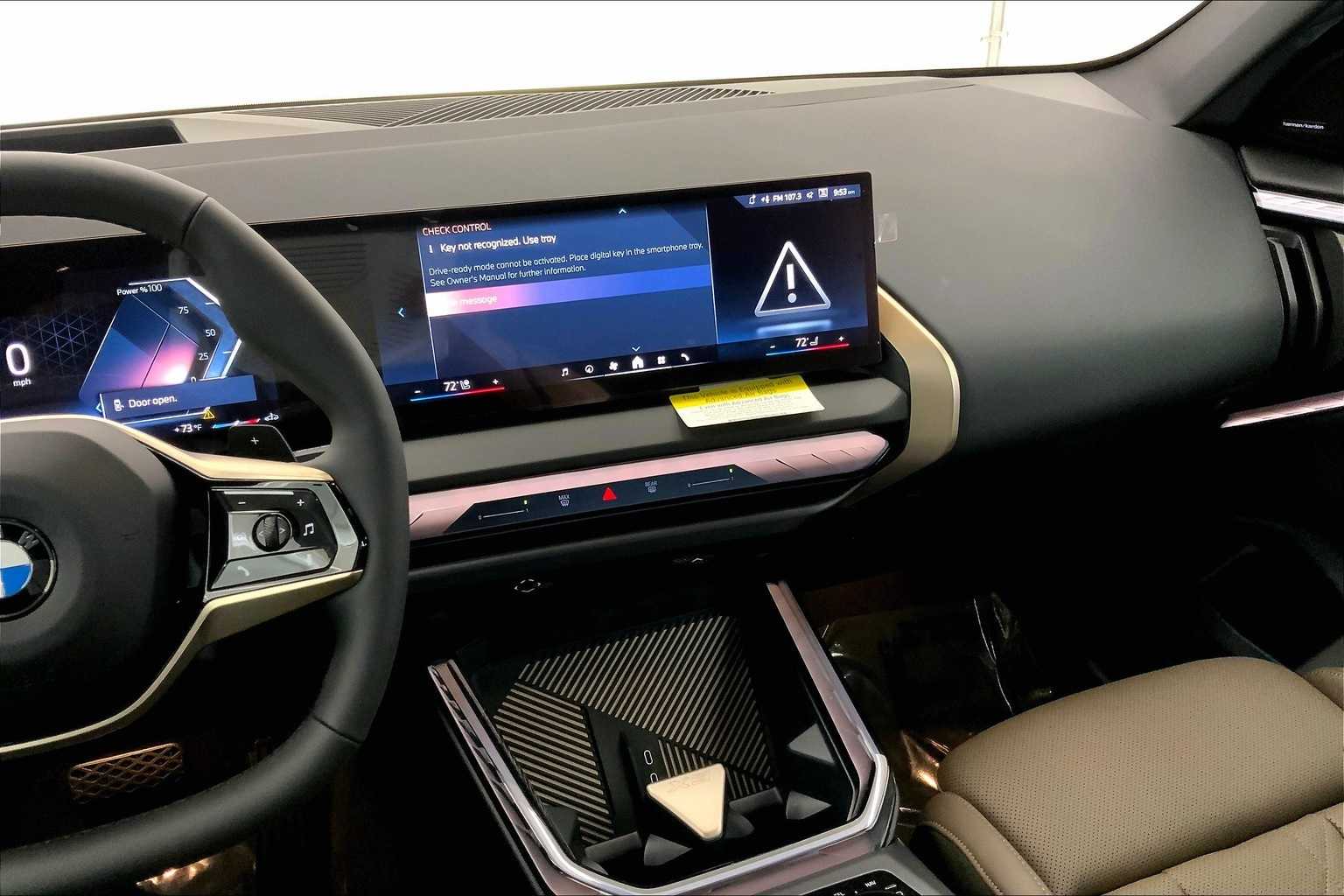 Thumbnail: 2025 BMW X3 - 16