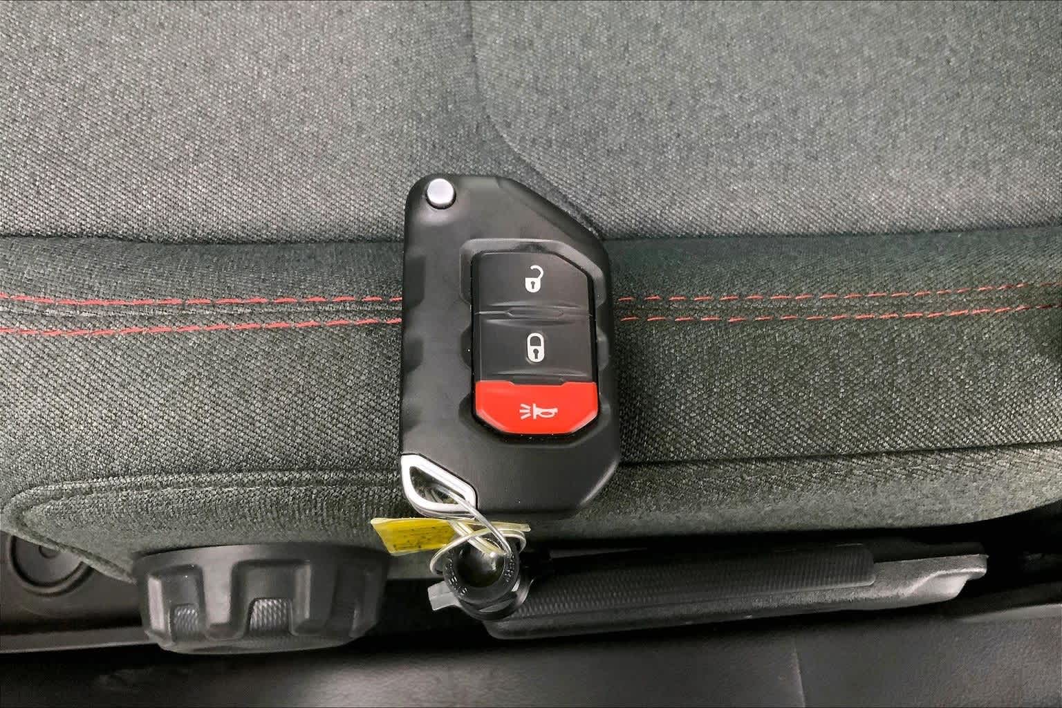 Thumbnail: 2024 Jeep Wrangler - 19