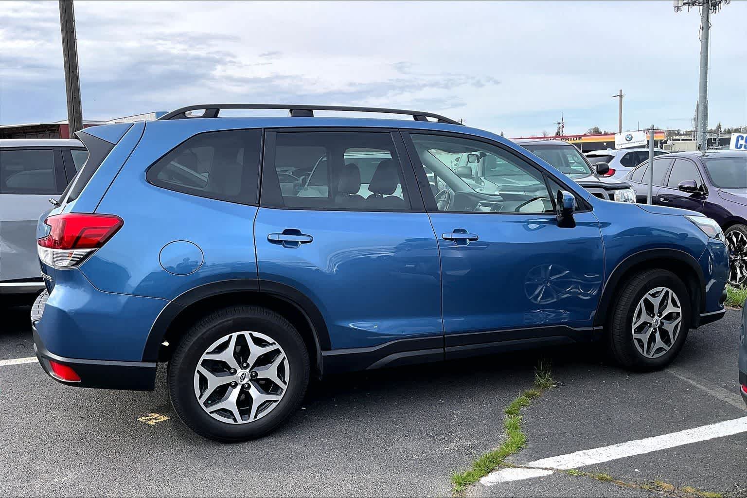 Thumbnail: 2022 Subaru Forester - 9