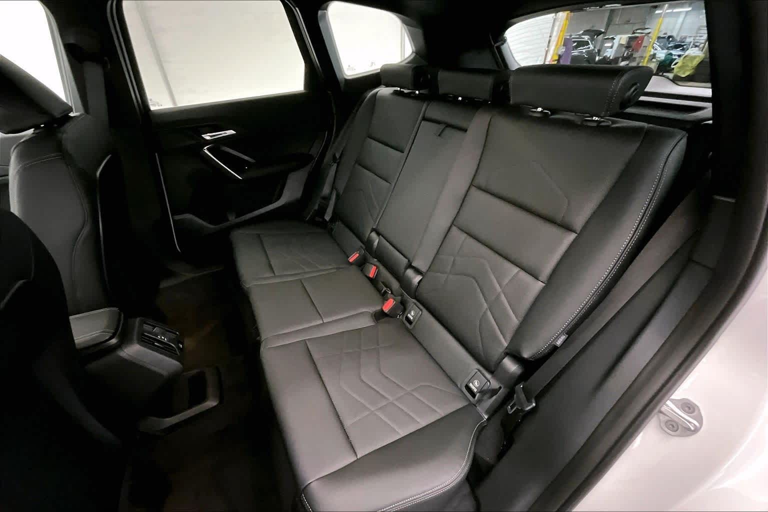 Thumbnail: 2026 BMW X1 - 13