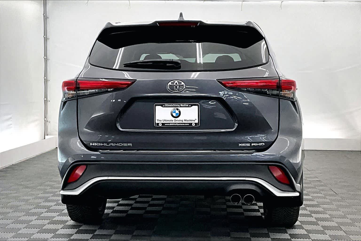 Thumbnail: 2021 Toyota Highlander - 5