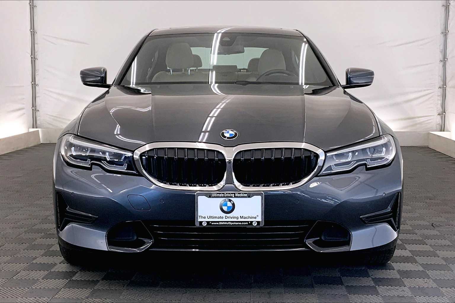 Thumbnail: 2021 BMW 3 Series - 6