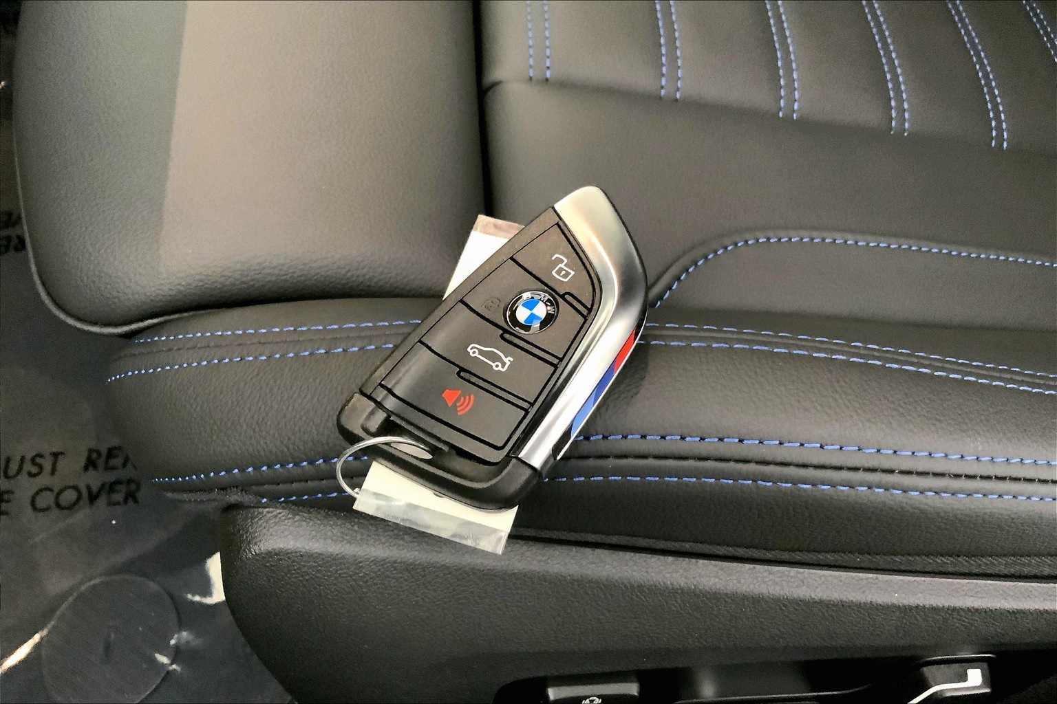 Thumbnail: 2026 BMW 4 Series - 19