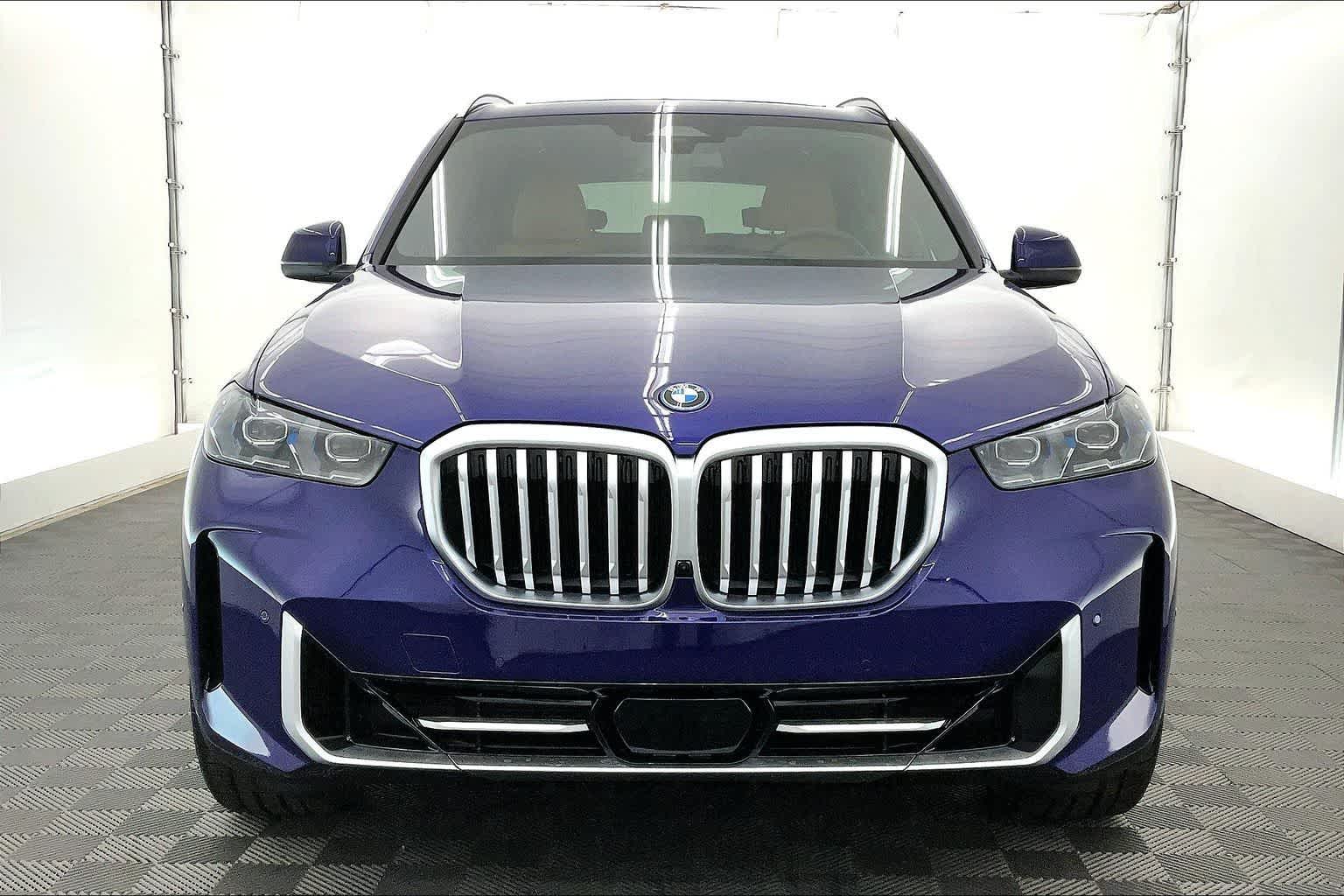 Thumbnail: 2026 BMW X5 - 6