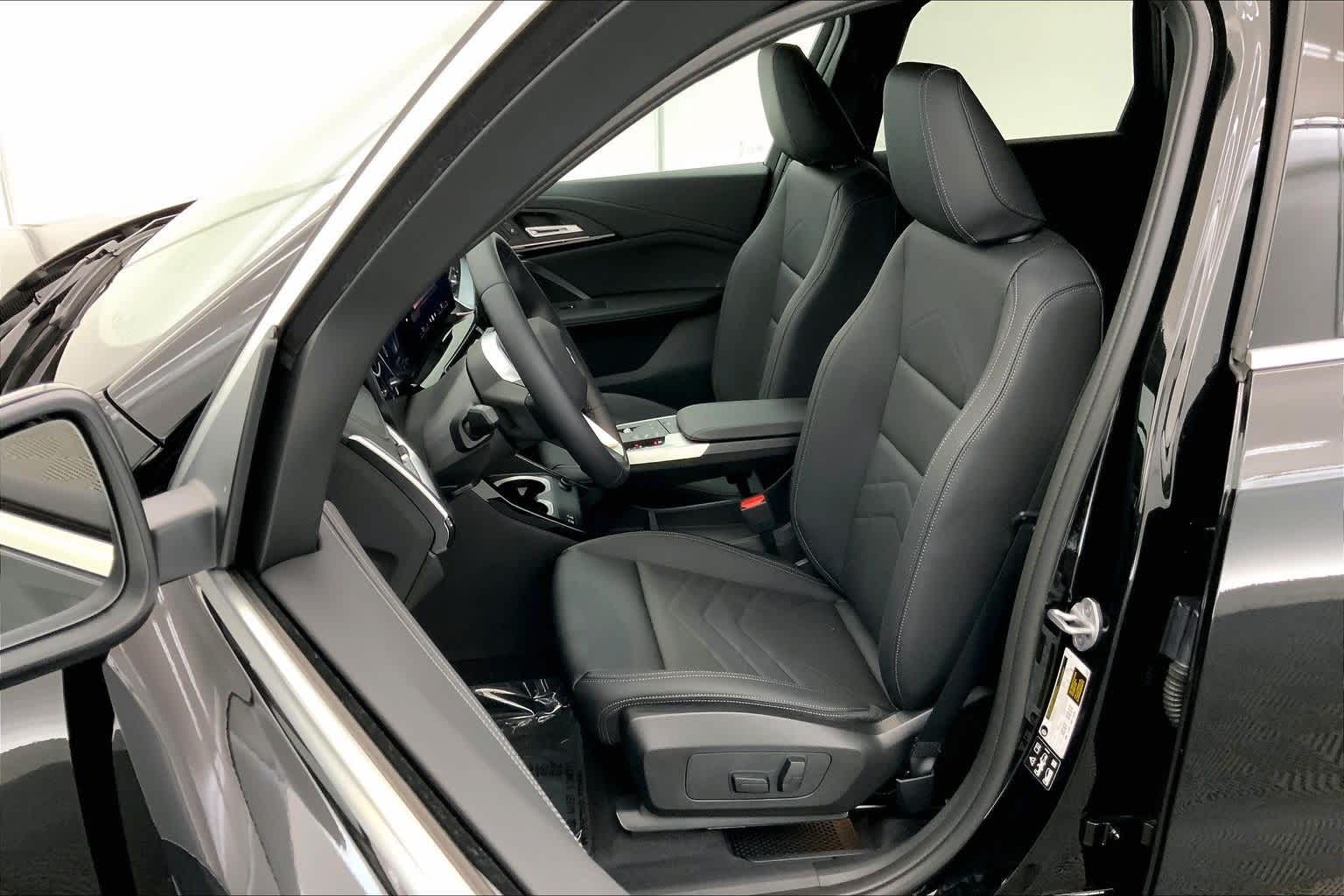 Thumbnail: 2026 BMW X1 - 11