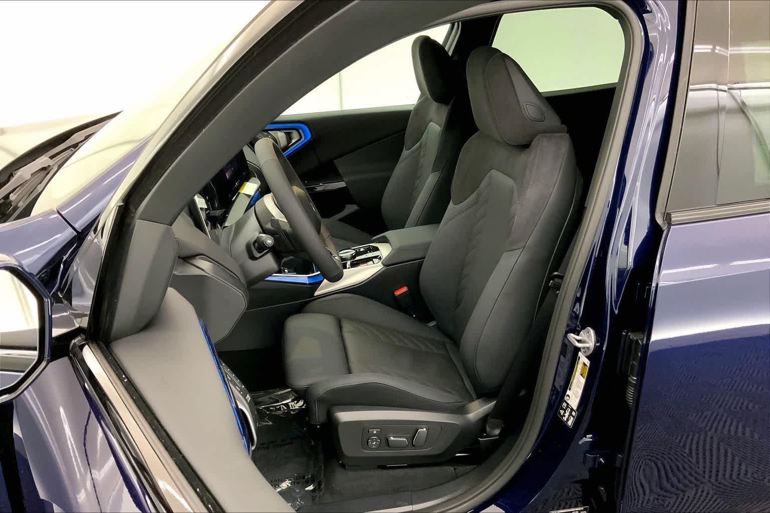 Thumbnail: 2026 BMW X3 - 11