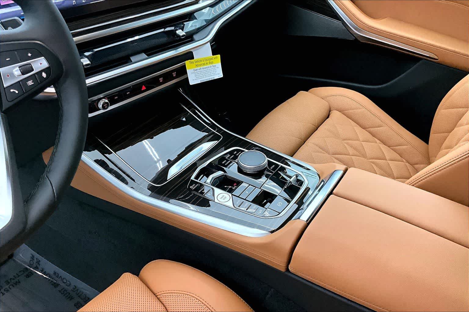 Thumbnail: 2026 BMW X5 - 17