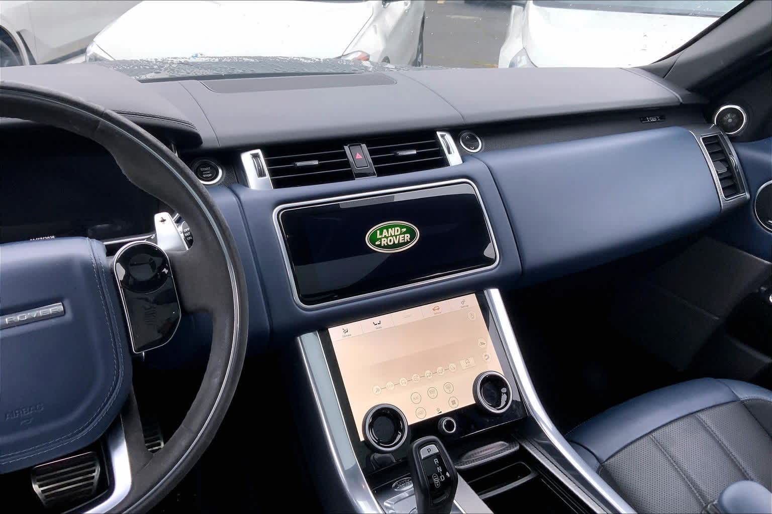 Thumbnail: 2020 Land Rover Range Rover Sport - 16