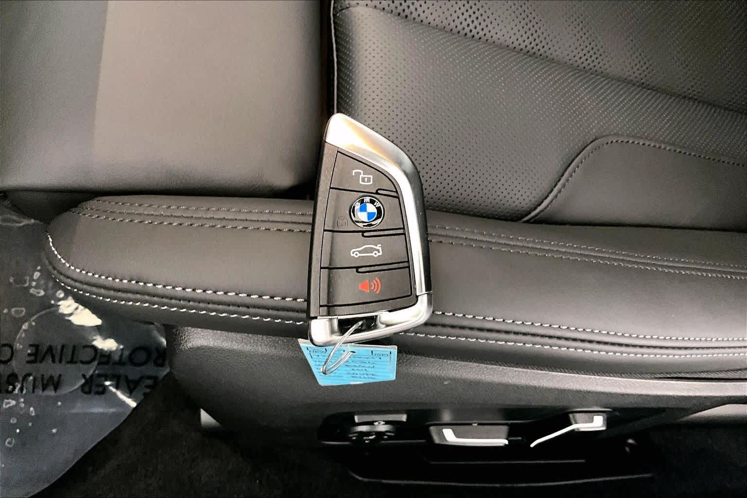 Thumbnail: 2026 BMW M4 - 19