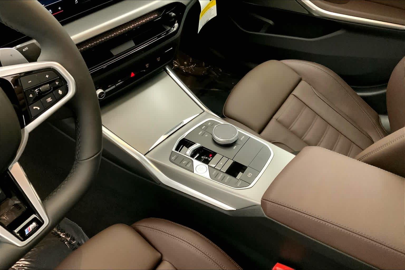 Thumbnail: 2026 BMW 3 Series - 17