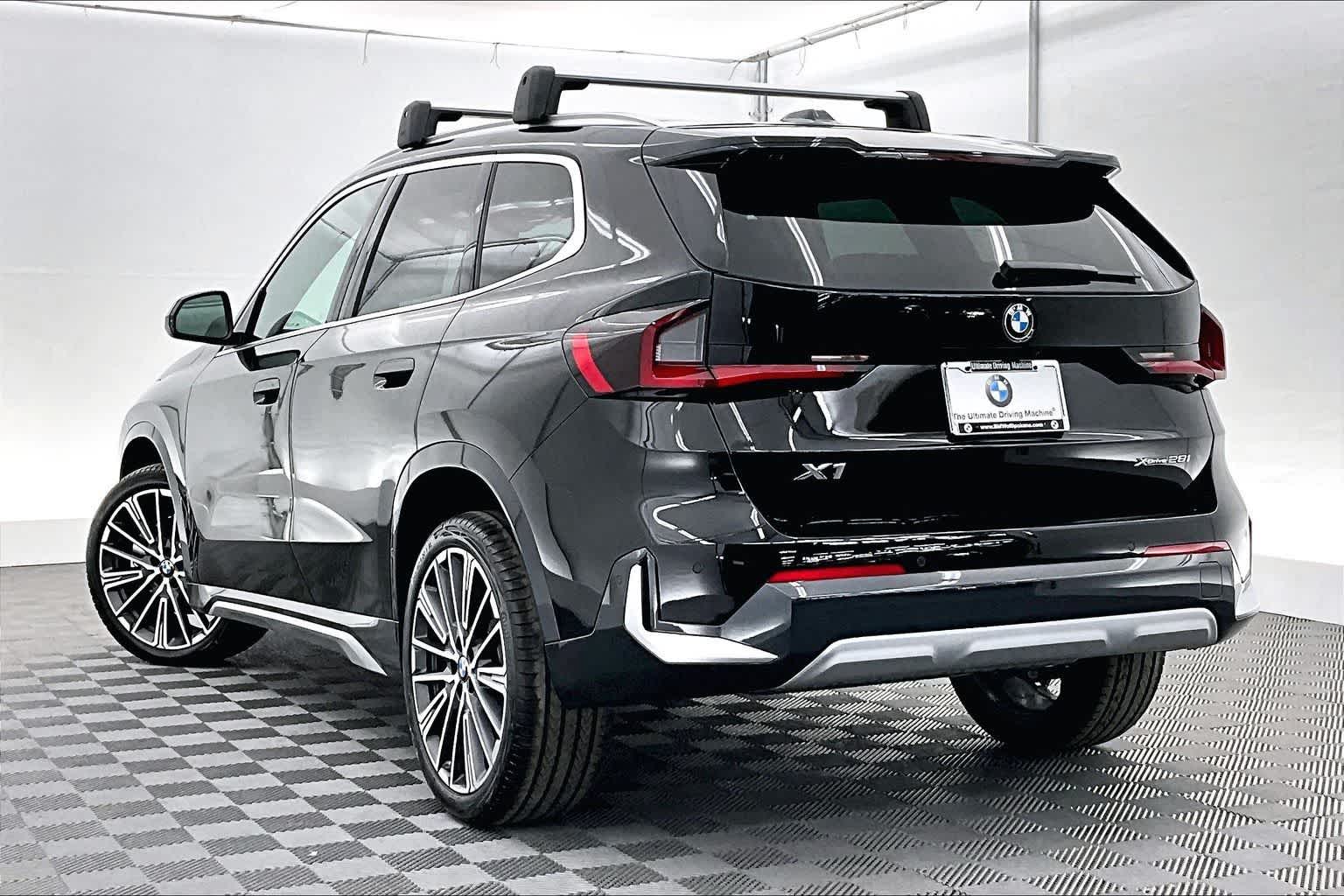 Thumbnail: 2026 BMW X1 - 4