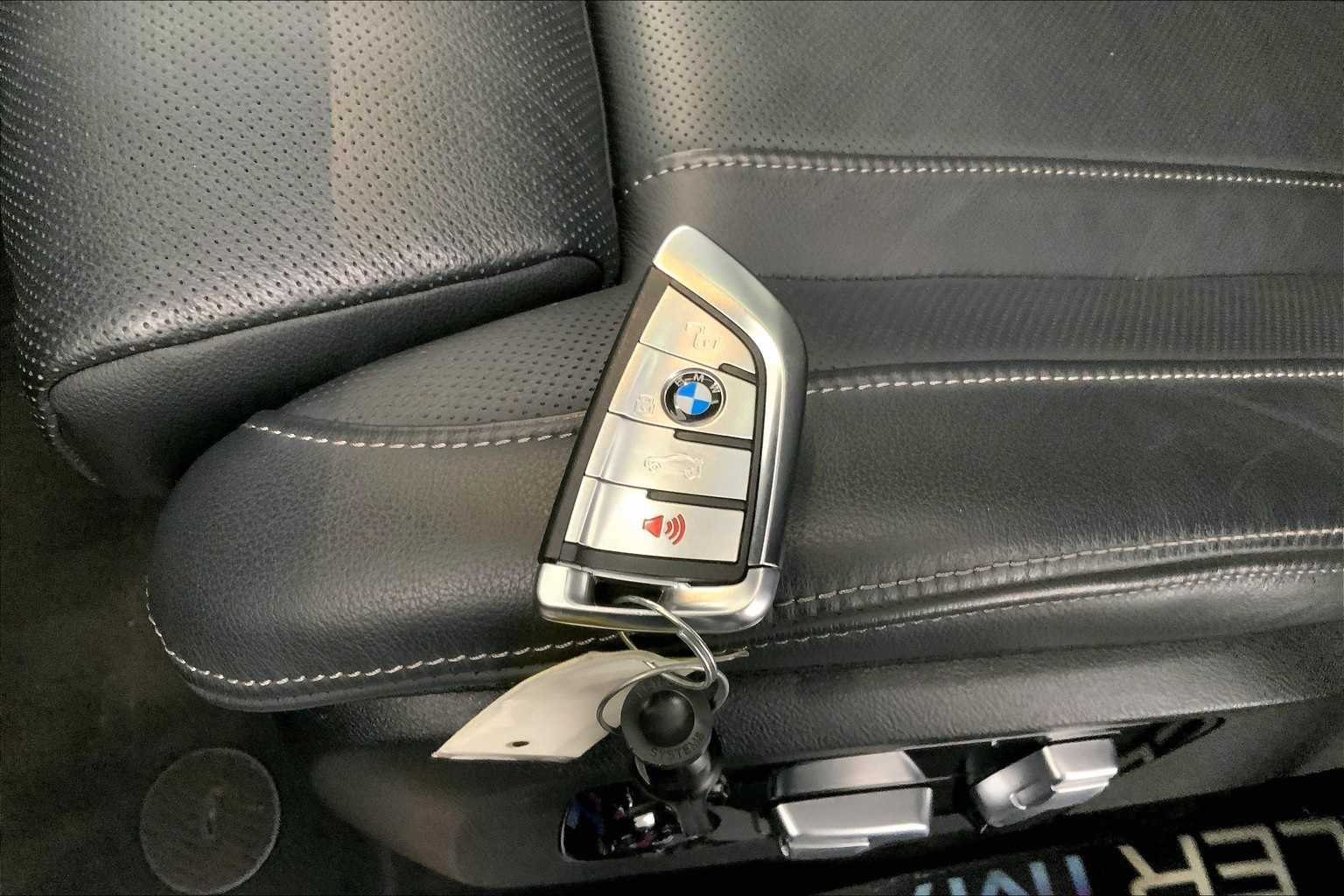 Thumbnail: 2022 BMW X7 - 19