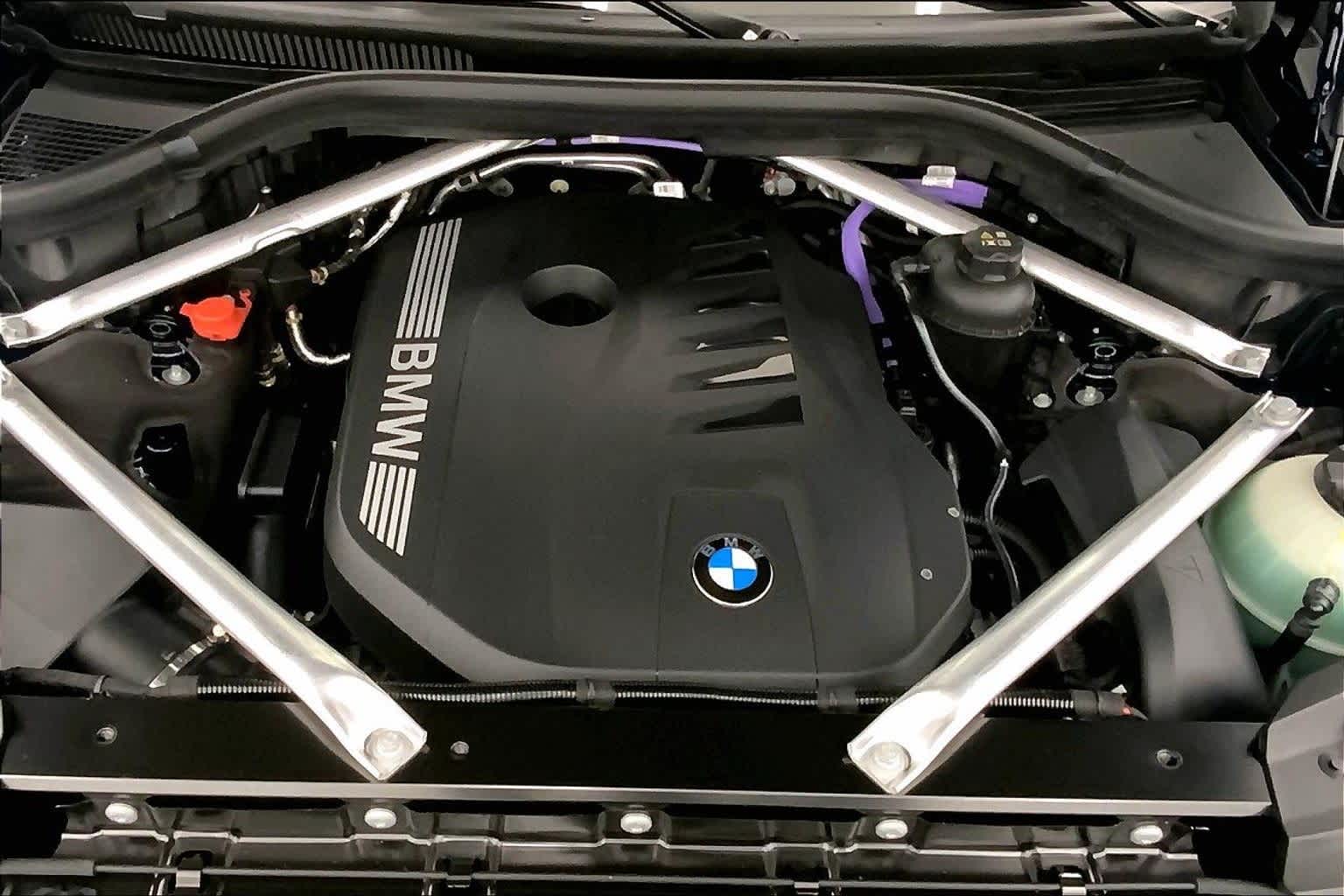 Thumbnail: 2026 BMW X7 - 9