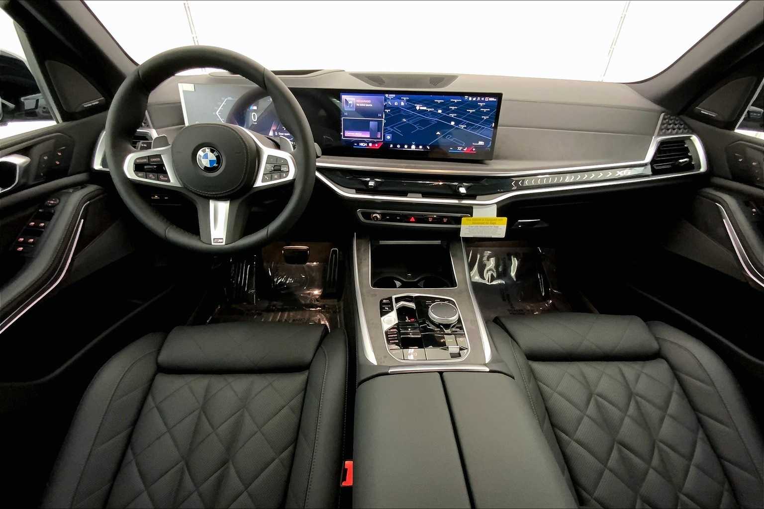 Thumbnail: 2026 BMW X5 - 10