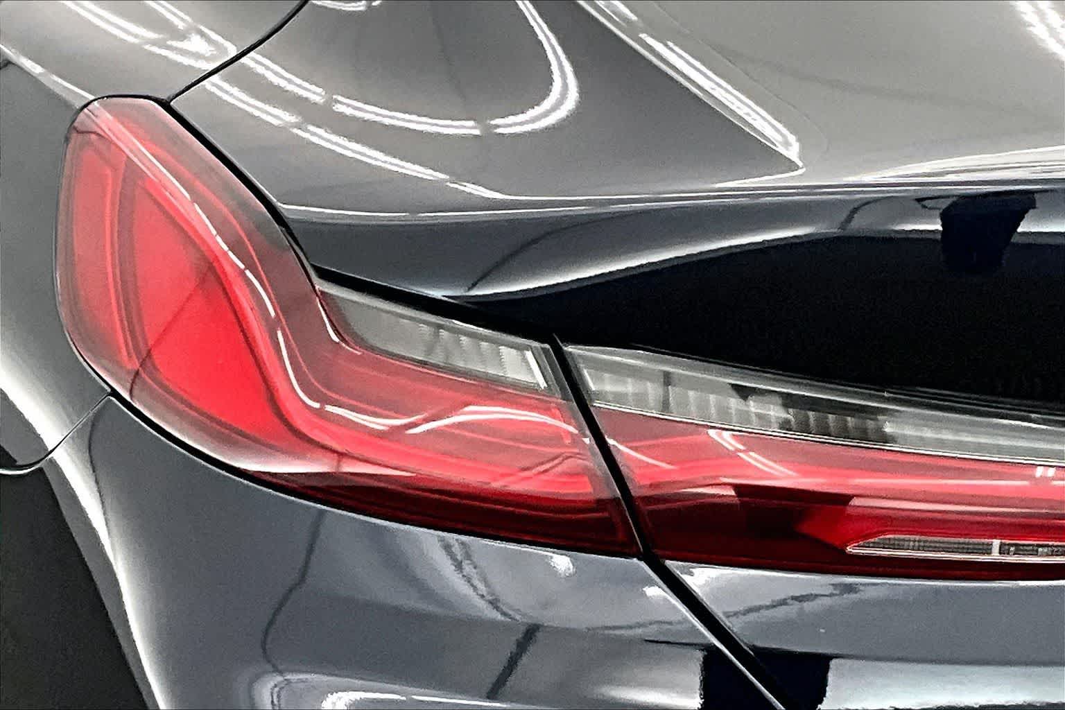 Thumbnail: 2020 BMW 8 Series - 32