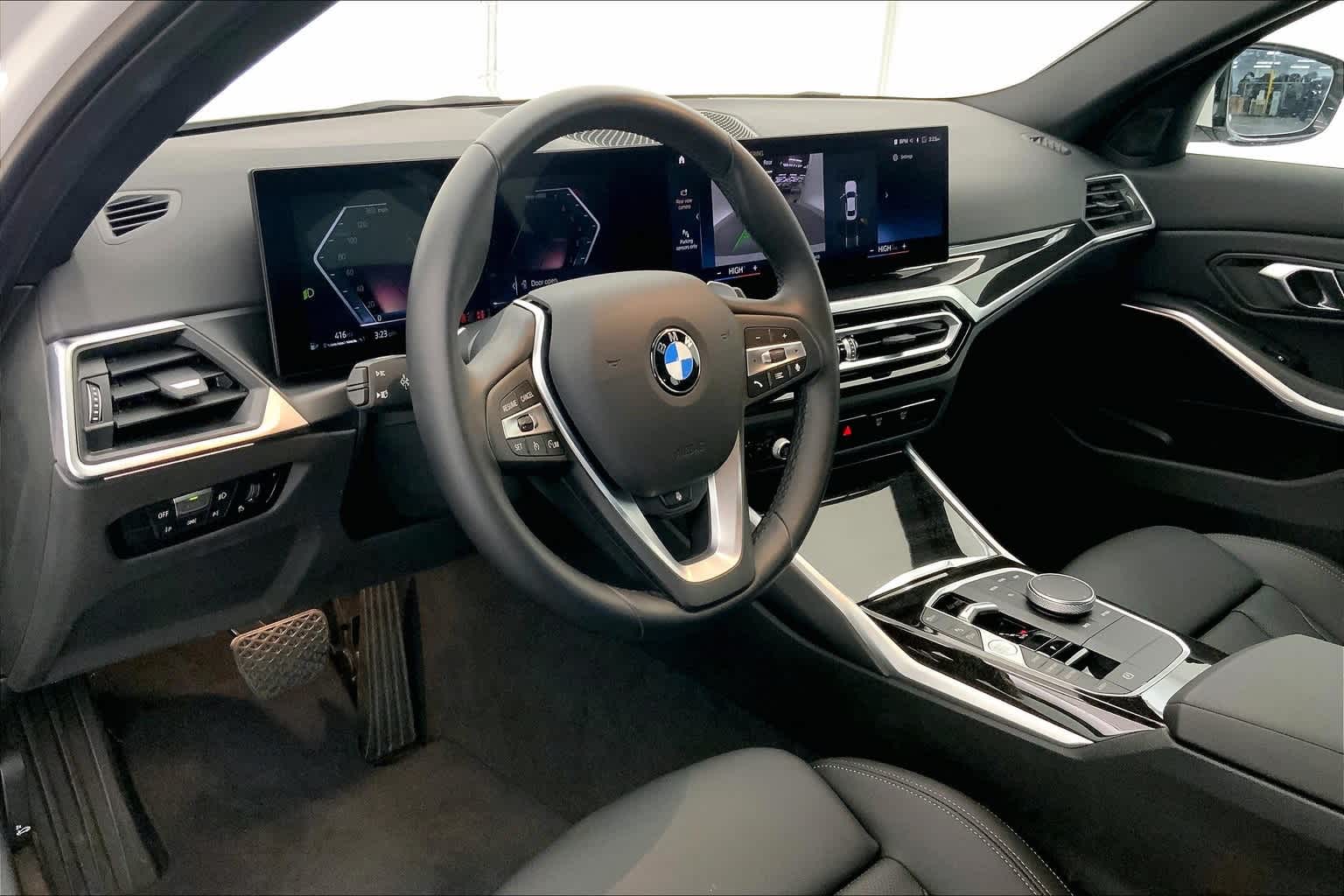 Thumbnail: 2024 BMW 3 Series - 2