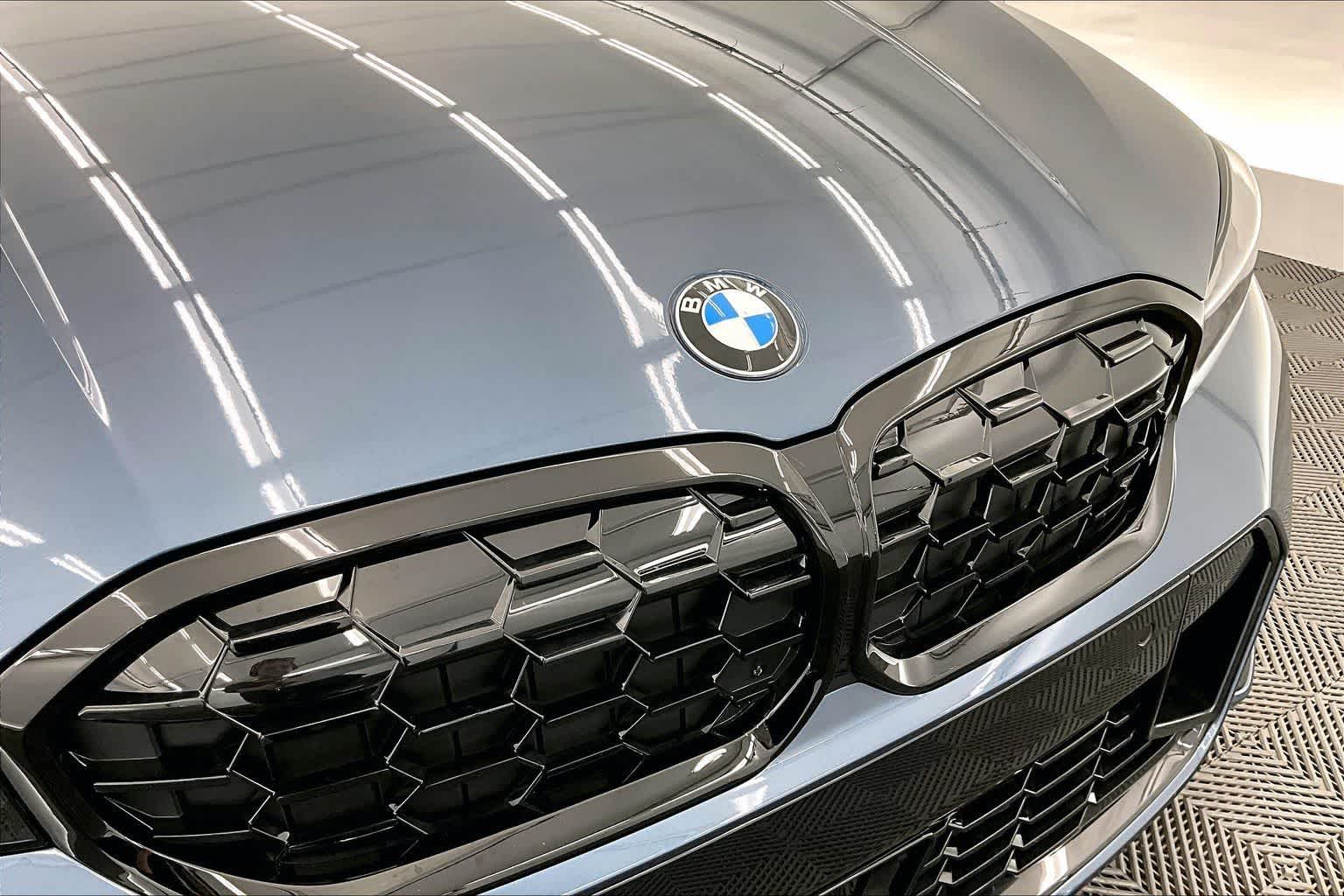 Thumbnail: 2026 BMW 3 Series - 33