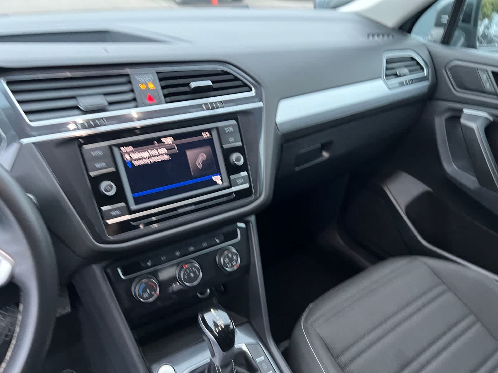 Thumbnail: 2024 Volkswagen Tiguan - 31