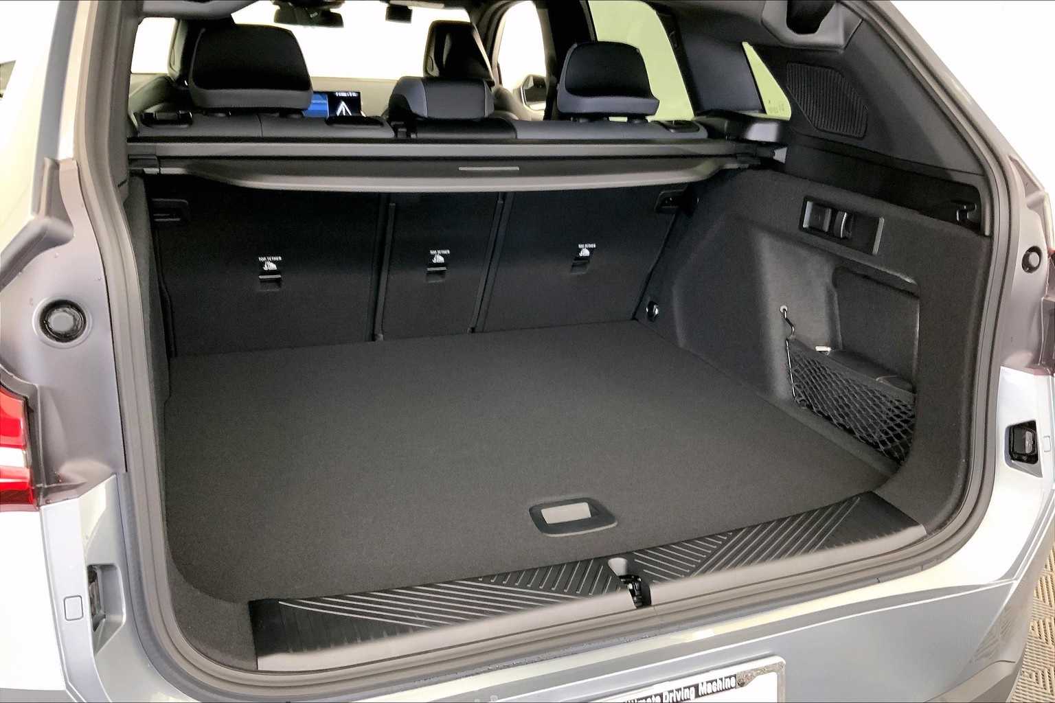 Thumbnail: 2025 BMW X3 - 19