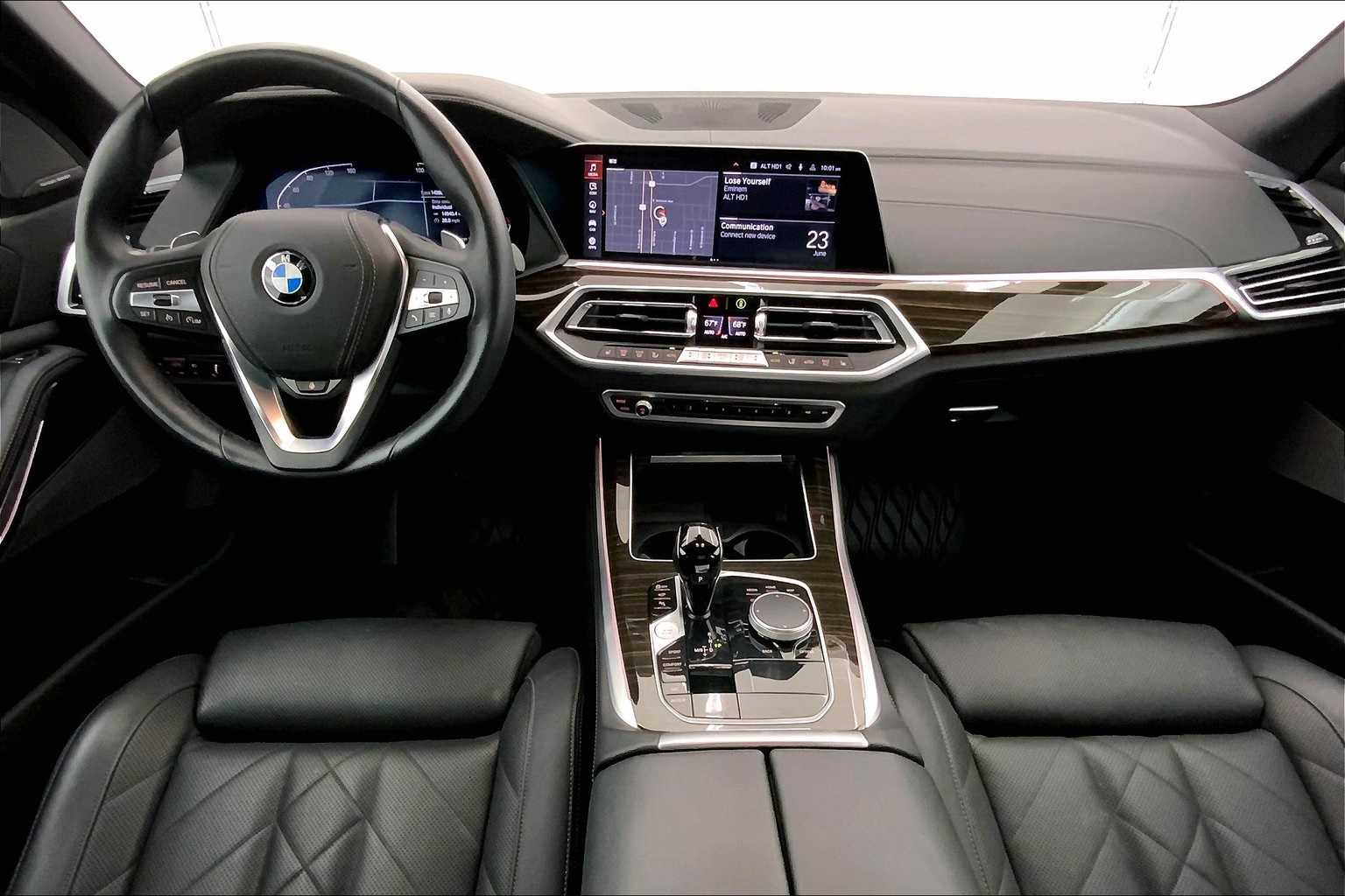 Thumbnail: 2023 BMW X5 - 10