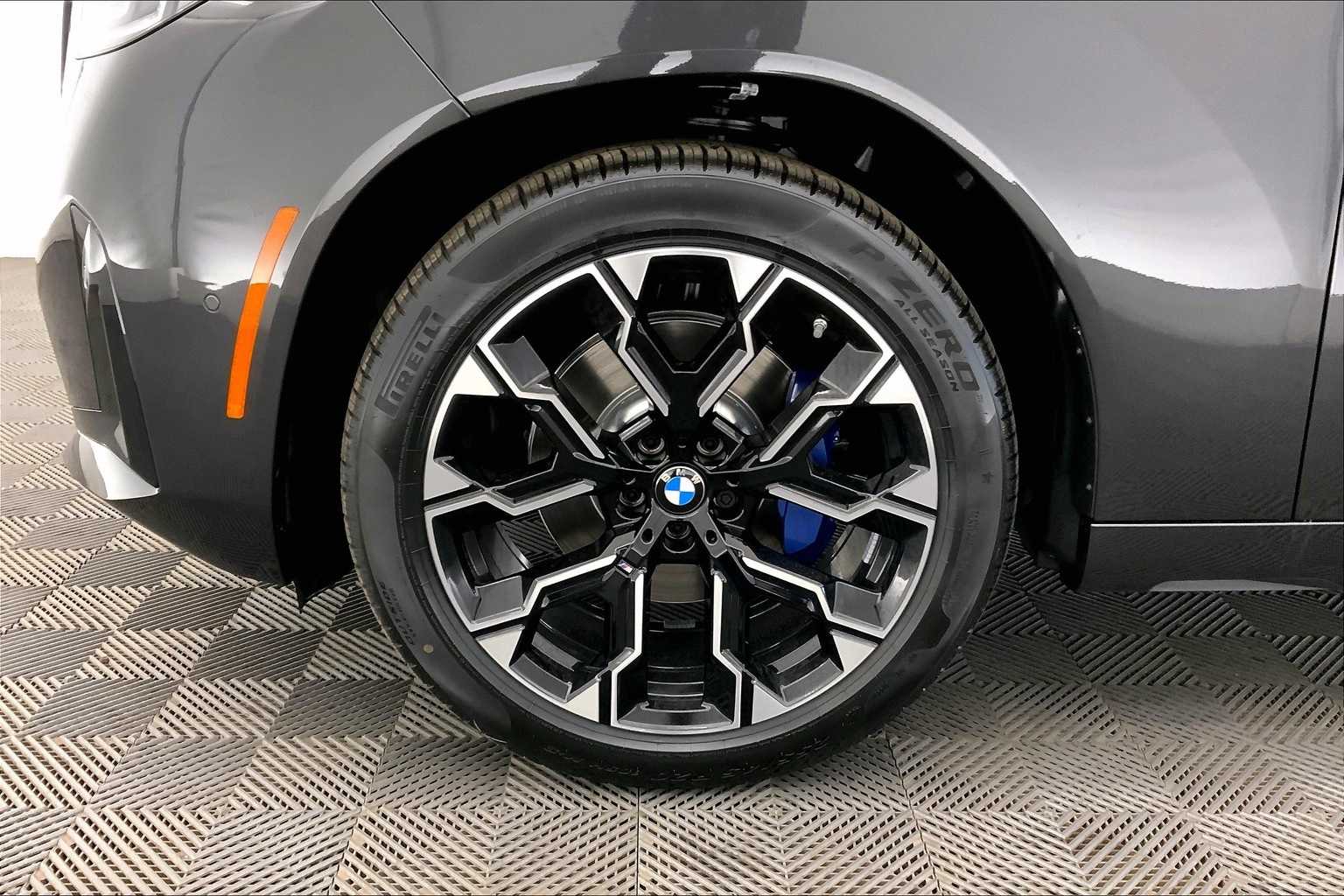 Thumbnail: 2025 BMW X3 - 8