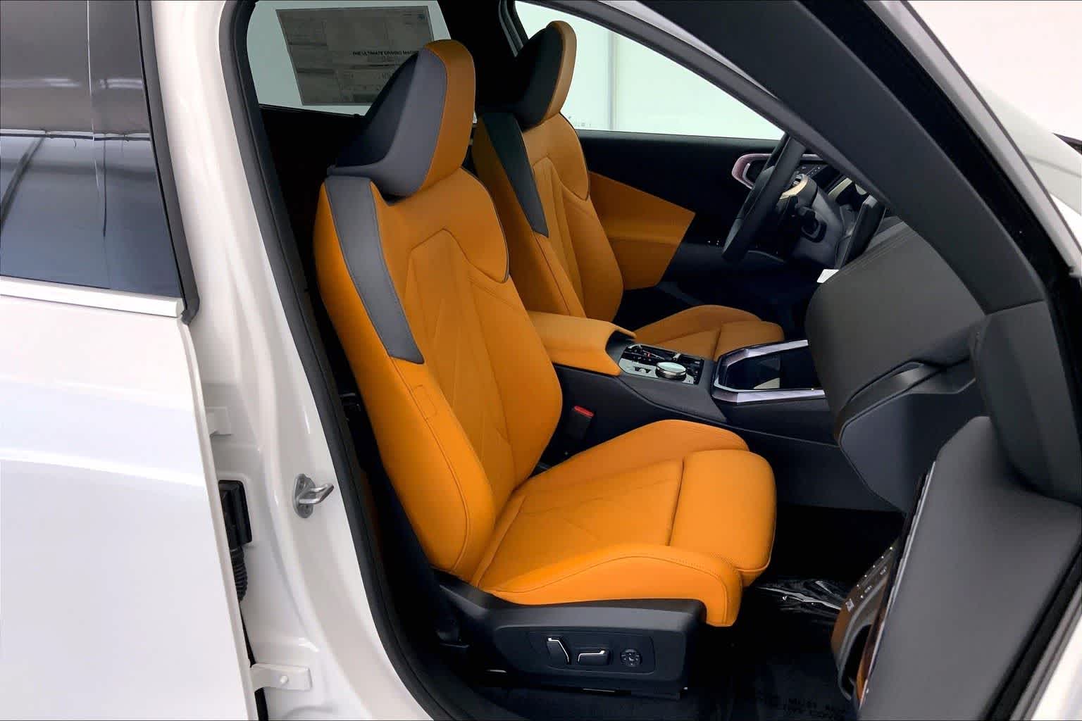 Thumbnail: 2025 BMW X3 - 14