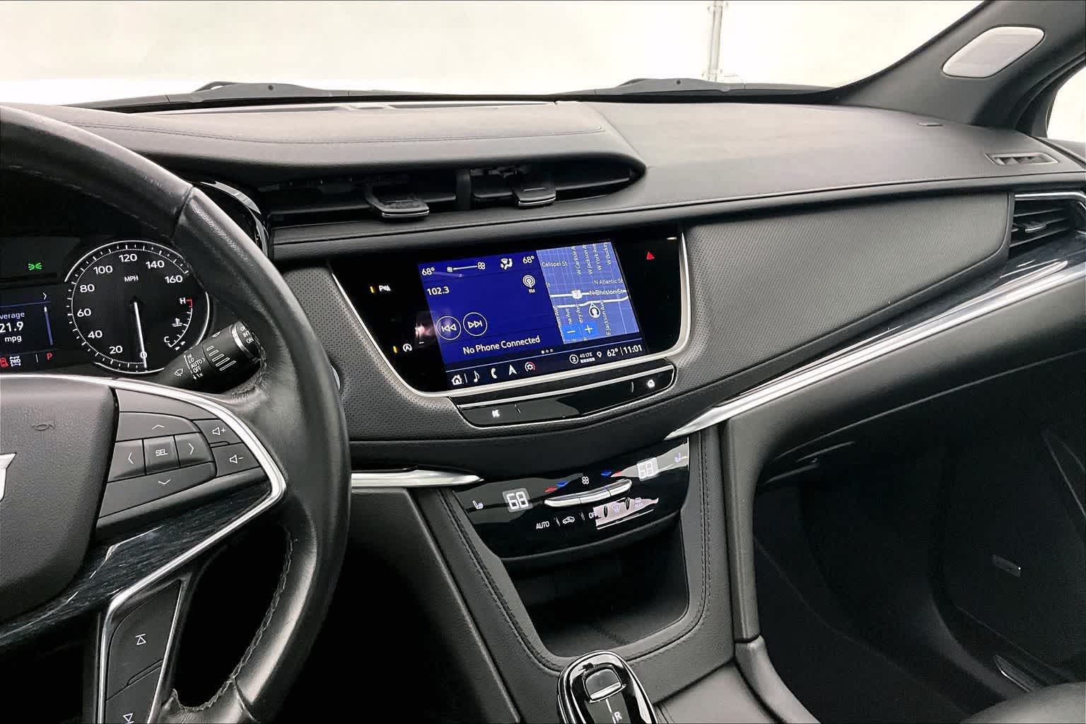 Thumbnail: 2023 Cadillac XT5 - 15