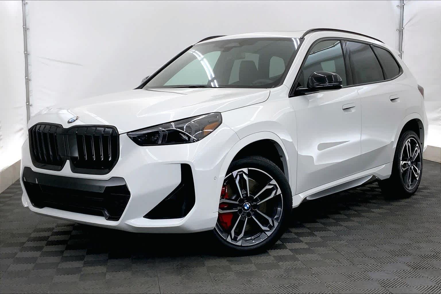 Thumbnail: 2026 BMW X1 - 1