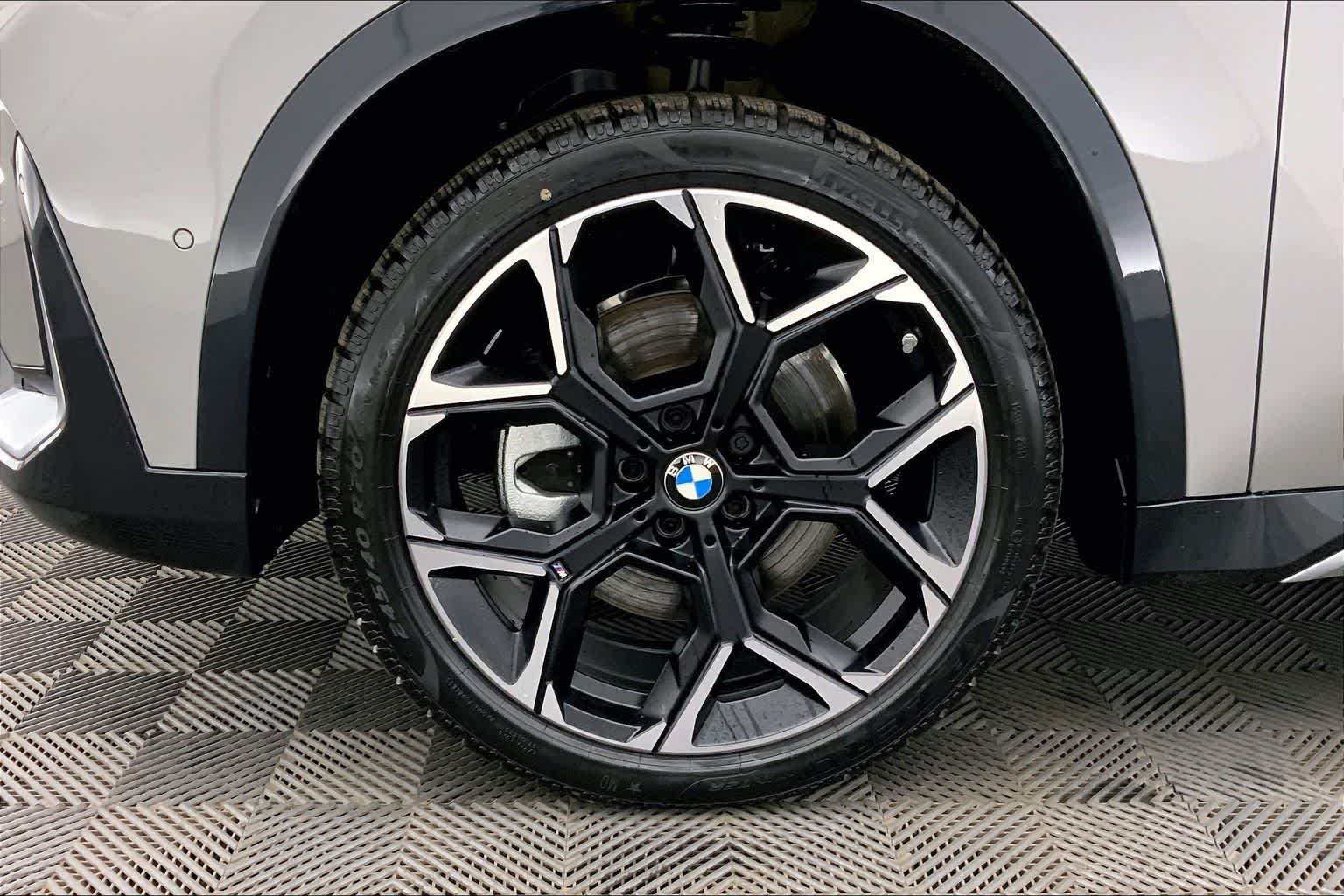 Thumbnail: 2026 BMW X1 - 8