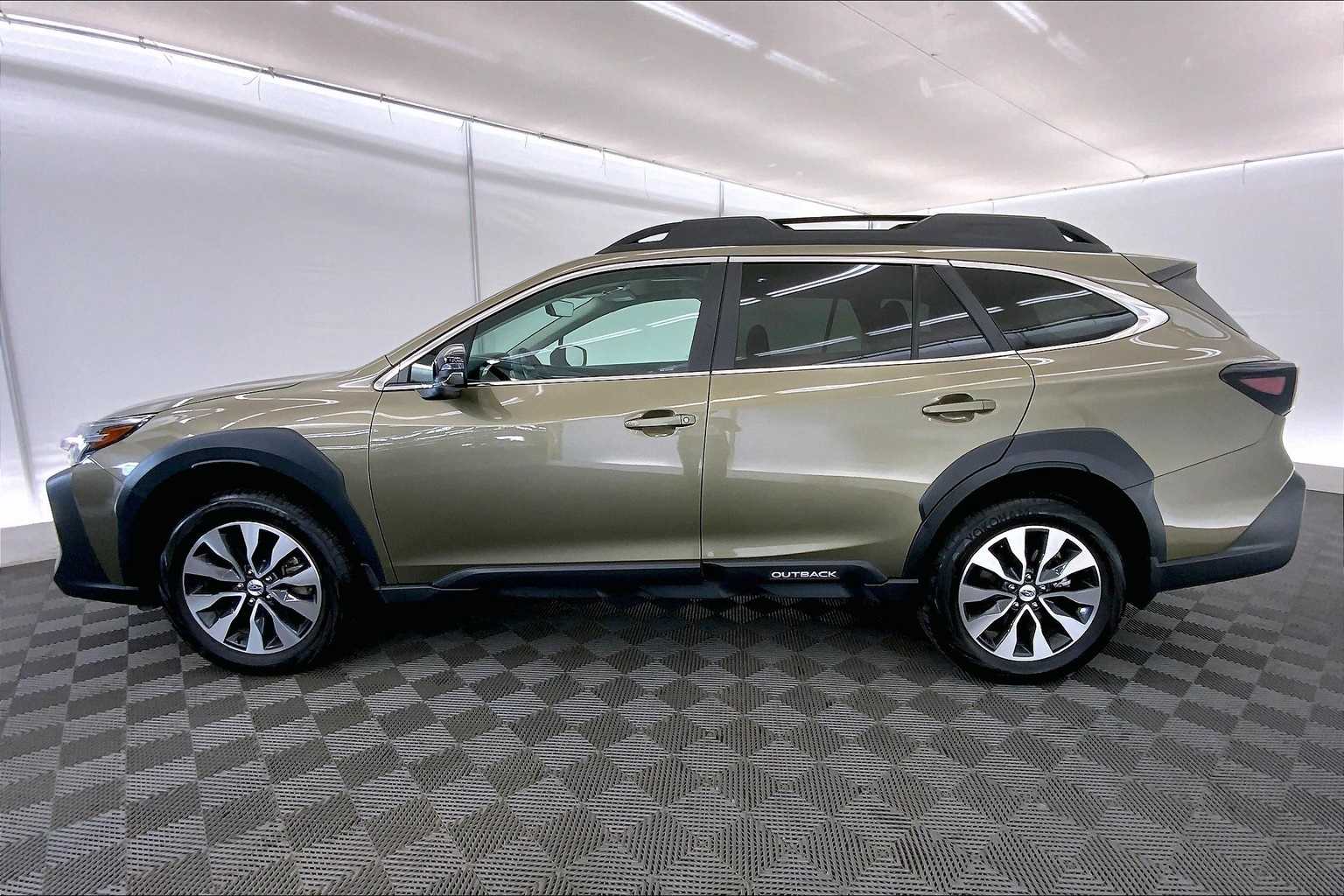 Thumbnail: 2024 Subaru Outback - 3