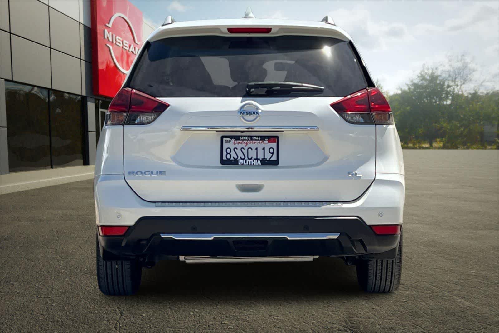 Thumbnail: 2020 Nissan Rogue - 4