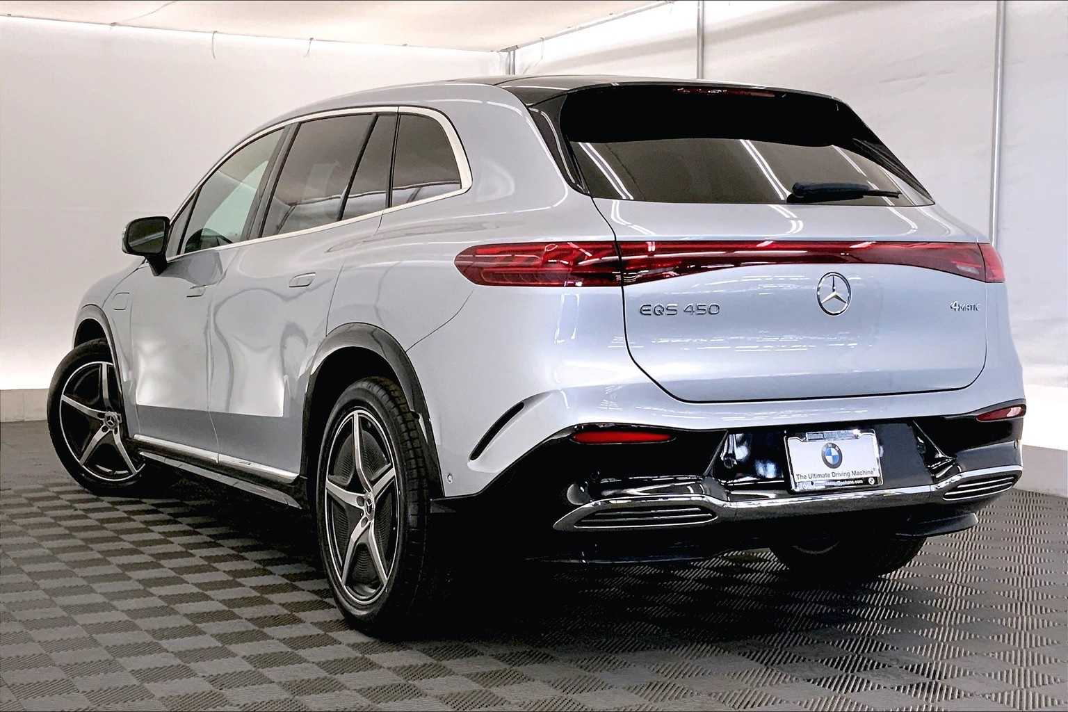 Thumbnail: 2023 Mercedes-Benz EQS - 4